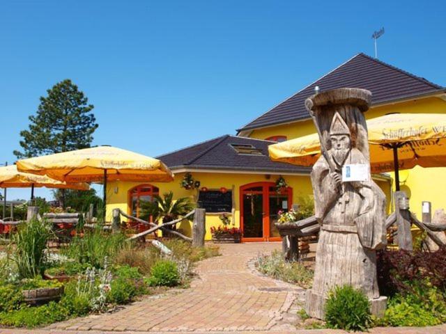 ריבניץ-דאמגארטן Landhotel Zum Honigdieb מראה חיצוני תמונה